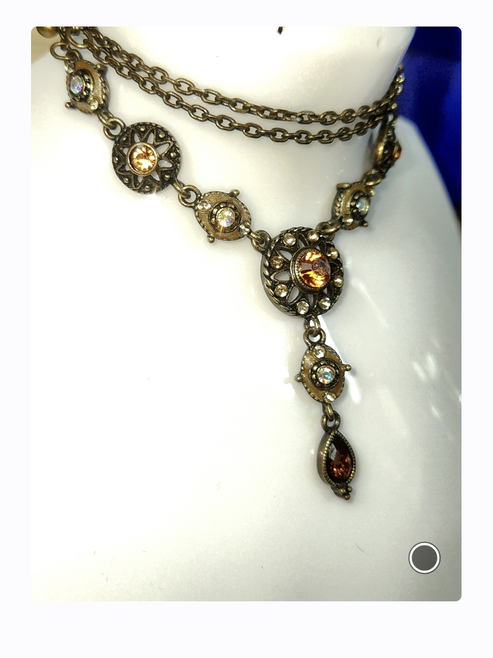 Elegant, Vtg, Gold-tone, Y-Style Avon Necklace/Sparkly Amber and Crystal Accents